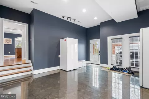 Entry Way - 2310 Golf Club Dr, Dunkirk, MD 20754 photo 12 of 18
