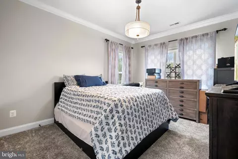 Bedroom - 2310 Golf Club Dr, Dunkirk, MD 20754 photo 6 of 11
