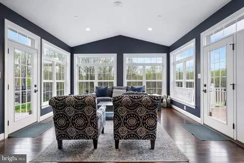Entry Way - 2310 Golf Club Dr, Dunkirk, MD 20754 photo 9 of 18