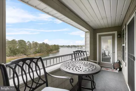 Exterior - 834 Oyster Bay Pl, Solomons, MD 20688 photo 2 of 3