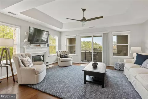Living - 834 Oyster Bay Pl, Solomons, MD 20688 photo 2 of 3