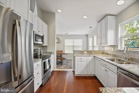 Kitchen - 834 Oyster Bay Pl, Solomons, MD 20688 photo 7 of 7