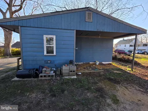 70 Macrae Ave, Prince Frederick, MD 20678 photo 3