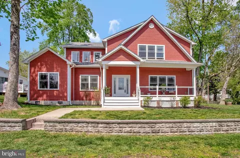 3820 27th St, Chesapeake Beach, MD 20732
