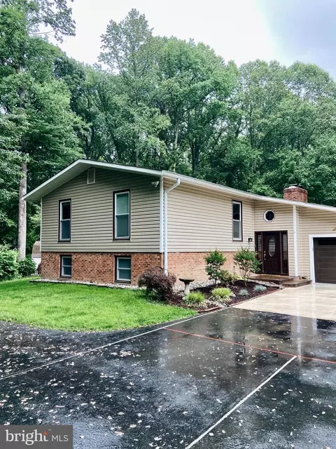 3528 Elizabeth Ct, Chesapeake Beach, MD 20732