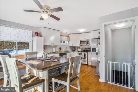 10015 Kirksville Ln, Dunkirk, MD 20754