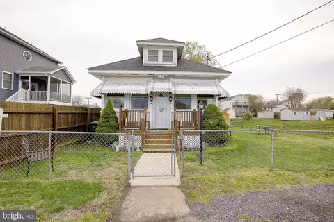 4115 9th St, North Beach, MD 20714