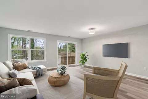 8540 F St, Chesapeake Beach, MD 20732