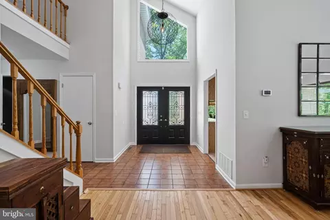 Entry Way - 12701 Springfield Ct, Dunkirk, MD 20754 photo 2 of 10