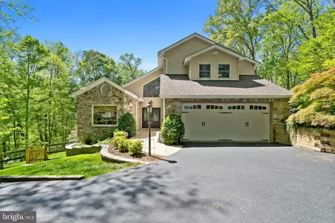 Exterior - 12701 Springfield Ct, Dunkirk, MD 20754 photo 20 of 24