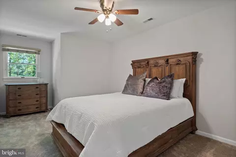 Bedroom - 12701 Springfield Ct, Dunkirk, MD 20754 photo 4 of 10