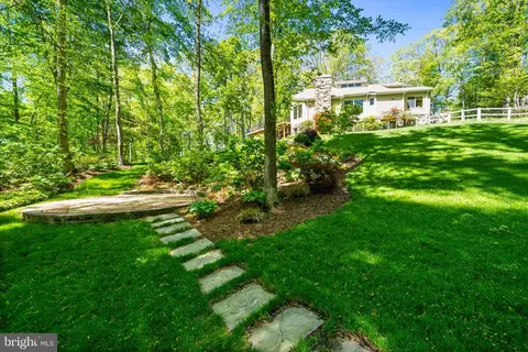 Exterior - 12701 Springfield Ct, Dunkirk, MD 20754 photo 13 of 24