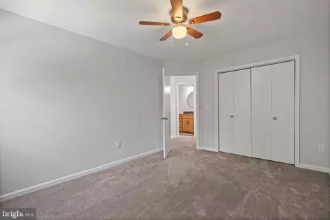 Bedroom - 12701 Springfield Ct, Dunkirk, MD 20754 photo 8 of 10