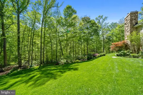 Exterior - 12701 Springfield Ct, Dunkirk, MD 20754 photo 15 of 24