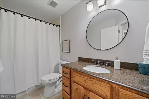 Bath - 12701 Springfield Ct, Dunkirk, MD 20754 photo 6 of 6