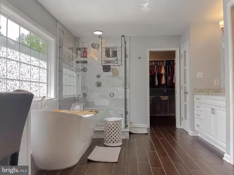 Bath - 580 Windmill Dr, Saint Leonard, MD 20685 photo 7 of 15