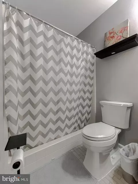 Bath - 580 Windmill Dr, Saint Leonard, MD 20685 photo 5 of 15