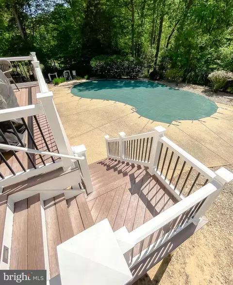 Exterior - 580 Windmill Dr, Saint Leonard, MD 20685 photo 15 of 17