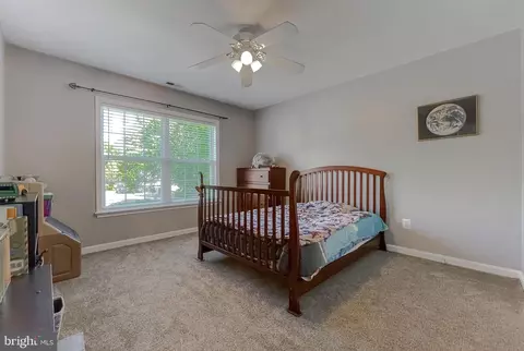 Bedroom - 580 Windmill Dr, Saint Leonard, MD 20685 photo 3 of 13