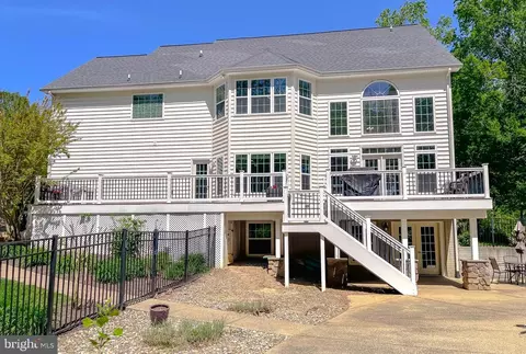 Exterior - 580 Windmill Dr, Saint Leonard, MD 20685 photo 10 of 17