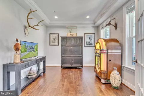 Entry Way - 2411 Comptrollers Ct, Prince Frederick, MD 20678 photo 7 of 15