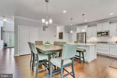Entry Way - 2411 Comptrollers Ct, Prince Frederick, MD 20678 photo 3 of 15