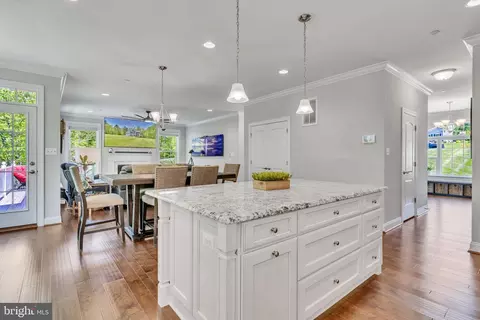 Entry Way - 2411 Comptrollers Ct, Prince Frederick, MD 20678 photo 4 of 15