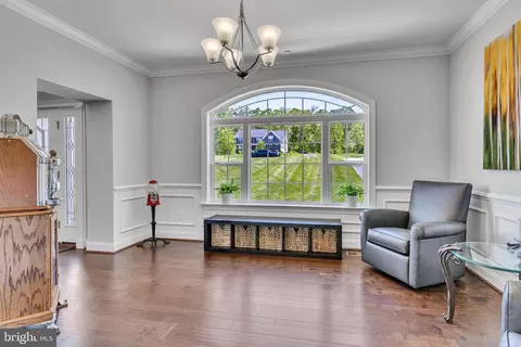 Entry Way - 2411 Comptrollers Ct, Prince Frederick, MD 20678 photo 2 of 15
