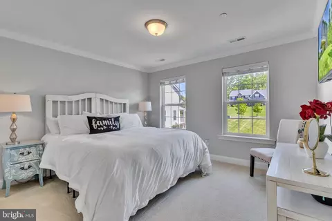Bedroom - 2411 Comptrollers Ct, Prince Frederick, MD 20678 photo 6 of 7