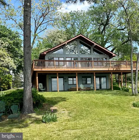 4836 Briscoe Rd, Saint Leonard, MD 20685