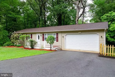 5650 Long Beach Rd, Saint Leonard, MD 20685