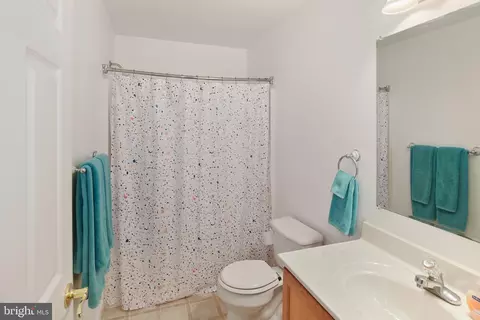 Bath - 3375 Old Jones Rd, Dunkirk, MD 20754 photo 5 of 6