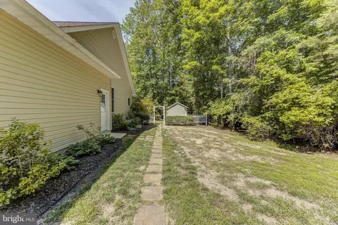 Exterior - 1885 Robin Ct, Lusby, MD 20657 photo 14 of 19
