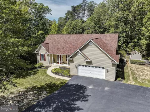 Exterior - 1885 Robin Ct, Lusby, MD 20657 photo 15 of 19