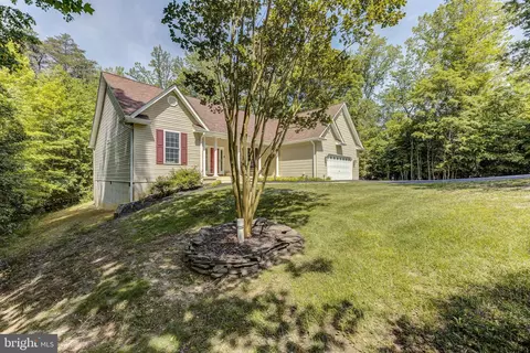 Exterior - 1885 Robin Ct, Lusby, MD 20657 photo 19 of 19