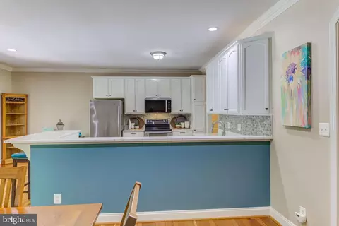 Kitchen - 1885 Robin Ct, Lusby, MD 20657 photo 4 of 4