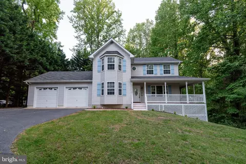 1451 Apple, Saint Leonard, MD 20685