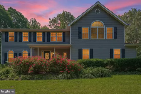 310 Owings Hill Ct, Owings, MD 20736