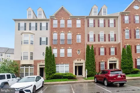 2235 Ivy Ln #4, Chesapeake Beach, MD 20732