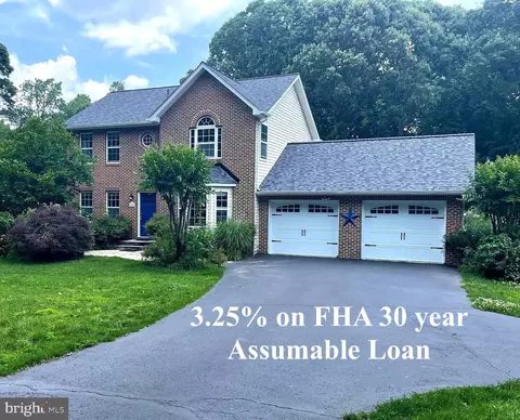 5210 Knights Bridge Ct, Saint Leonard, MD 20685