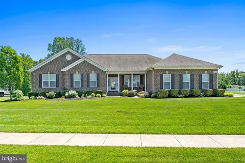 158 Cork Pl, Prince Frederick, MD 20678