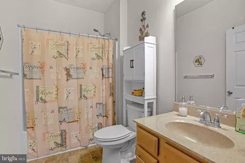 428 Creek View Dr, Solomons, MD 20688 photo 4