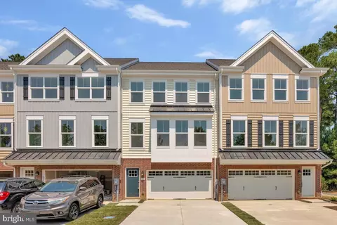 13740 Captains Ct #A1, Solomons, MD 20688