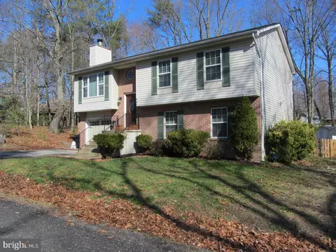 440 Tumbleweed Trl, Lusby, MD 20657