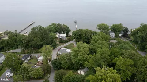3230 North Ave, Port Republic, MD 20676