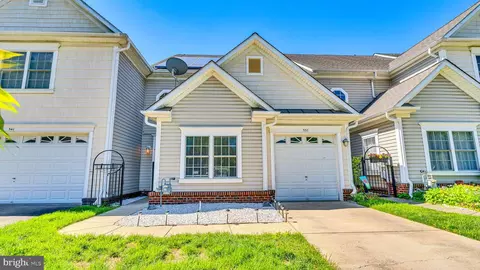 537 Marlboro Ct #44, Solomons, MD 20688