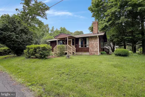 638 Los Alamos Ln, Lusby, MD 20657