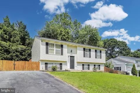 6538 10th St, Chesapeake Beach, MD 20732