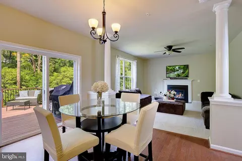 1967 Baythorne Rd, Prince Frederick, MD 20678