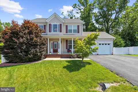 6825 Meridian Ct, Chesapeake Beach, MD 20732